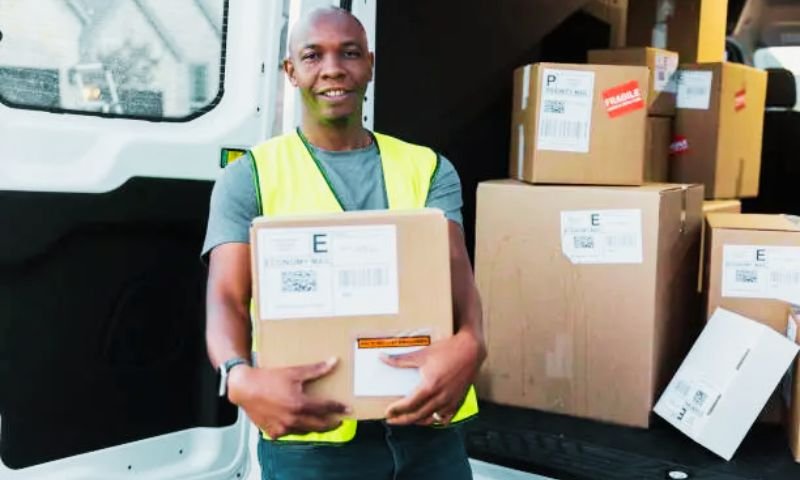 Driver/packer needed in Australia
